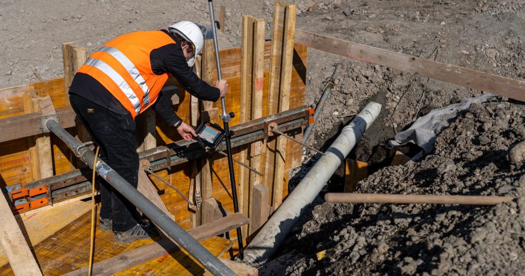 Antenne GNSS intelligente GeoMax Zenith06 Pro